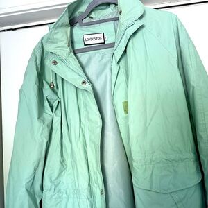 London fog rain jacket pale green size L